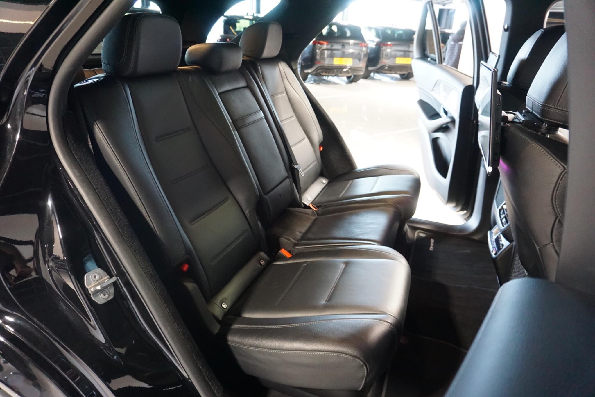 Mercedes-Benz GLE 2.9 GLE400d AMG Line (Premium Plus) SUV 5dr Diesel G-Tronic 4MATIC Euro 6 (s/s) (7 Seat) (330 ps)